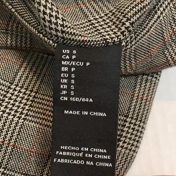 Forever 21 Mickey Mouse Disney Jacket Size Small - Picture 4 of 5